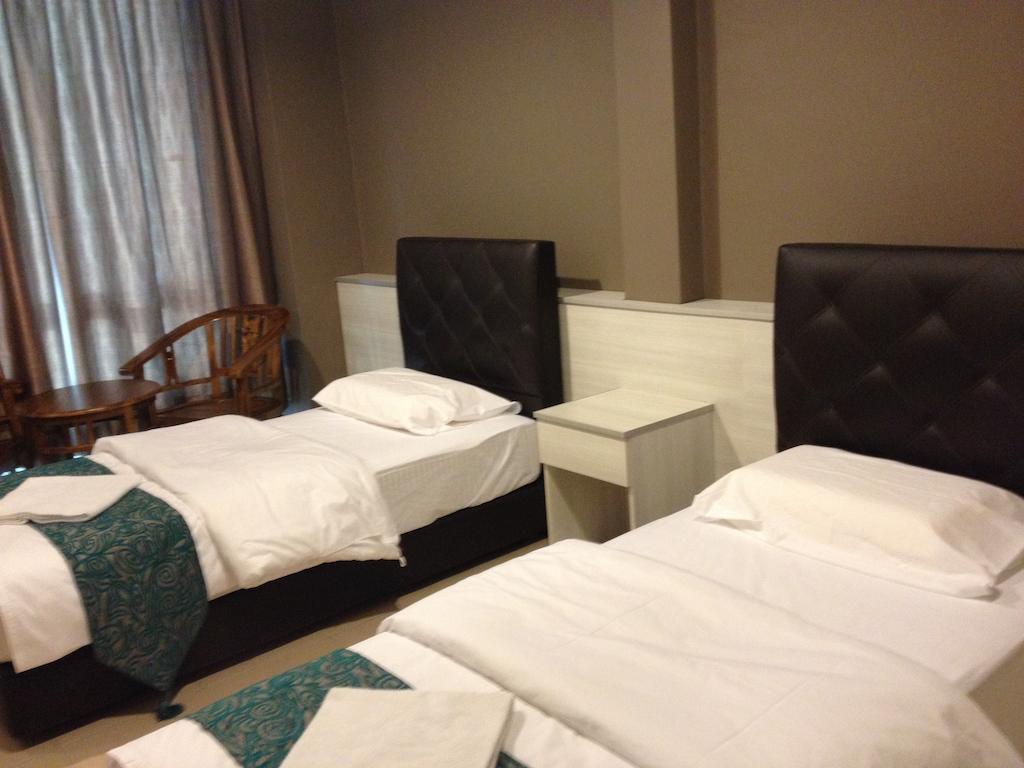 Aero Star Hotel Seremban Room photo