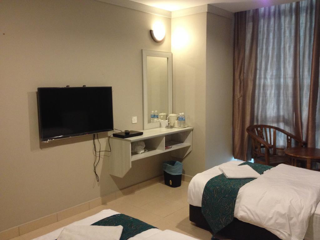 Aero Star Hotel Seremban Room photo