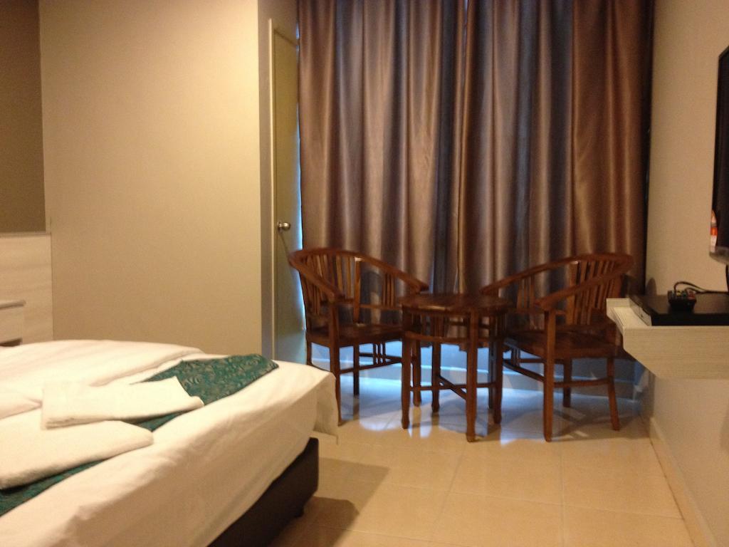 Aero Star Hotel Seremban Room photo
