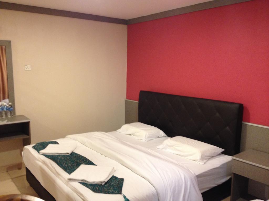Aero Star Hotel Seremban Room photo